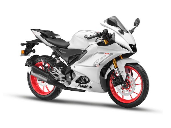Yamaha R15 V4